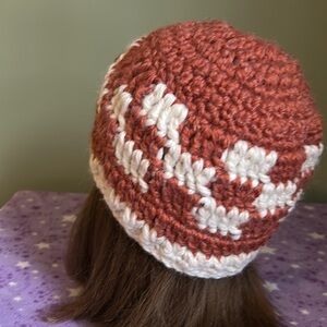 Crochet knit medium checkered beanie soft acrylic yarn new extremely warm